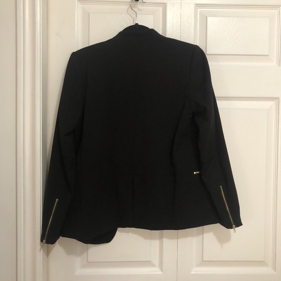 H&M Black Blazer - Picture 2 of 4